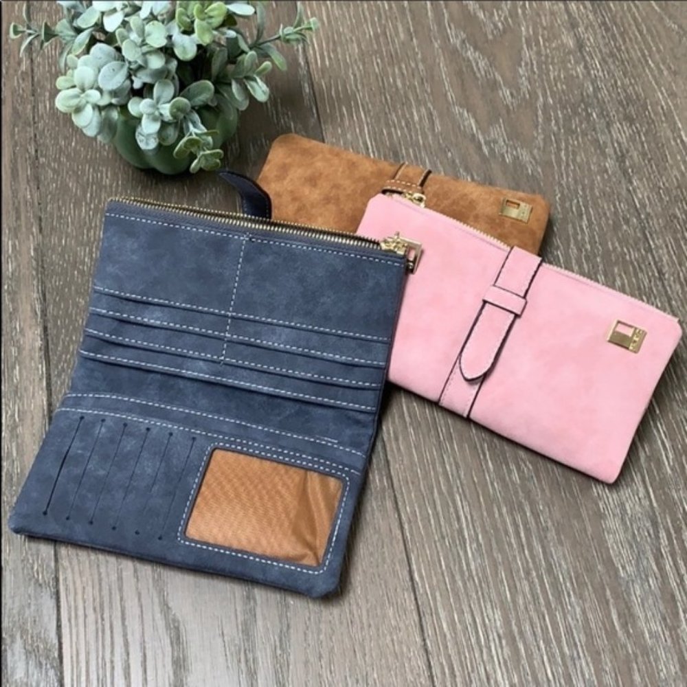 🎁FREE GIFT🎁Vegan Suède, Zipper Wallet - Picture 3 of 8